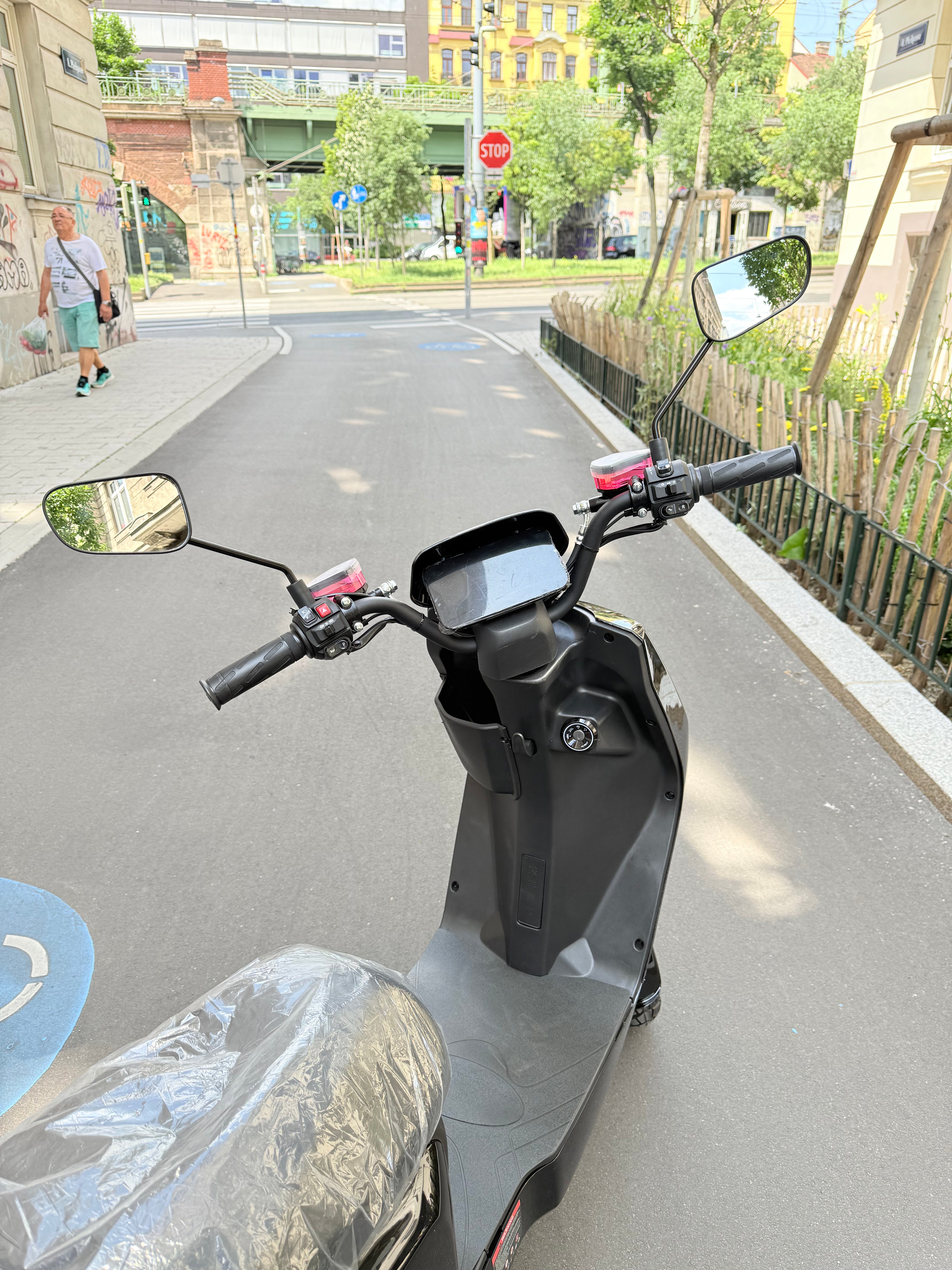 Equickey F6 E-PRO Moped 25 km/h