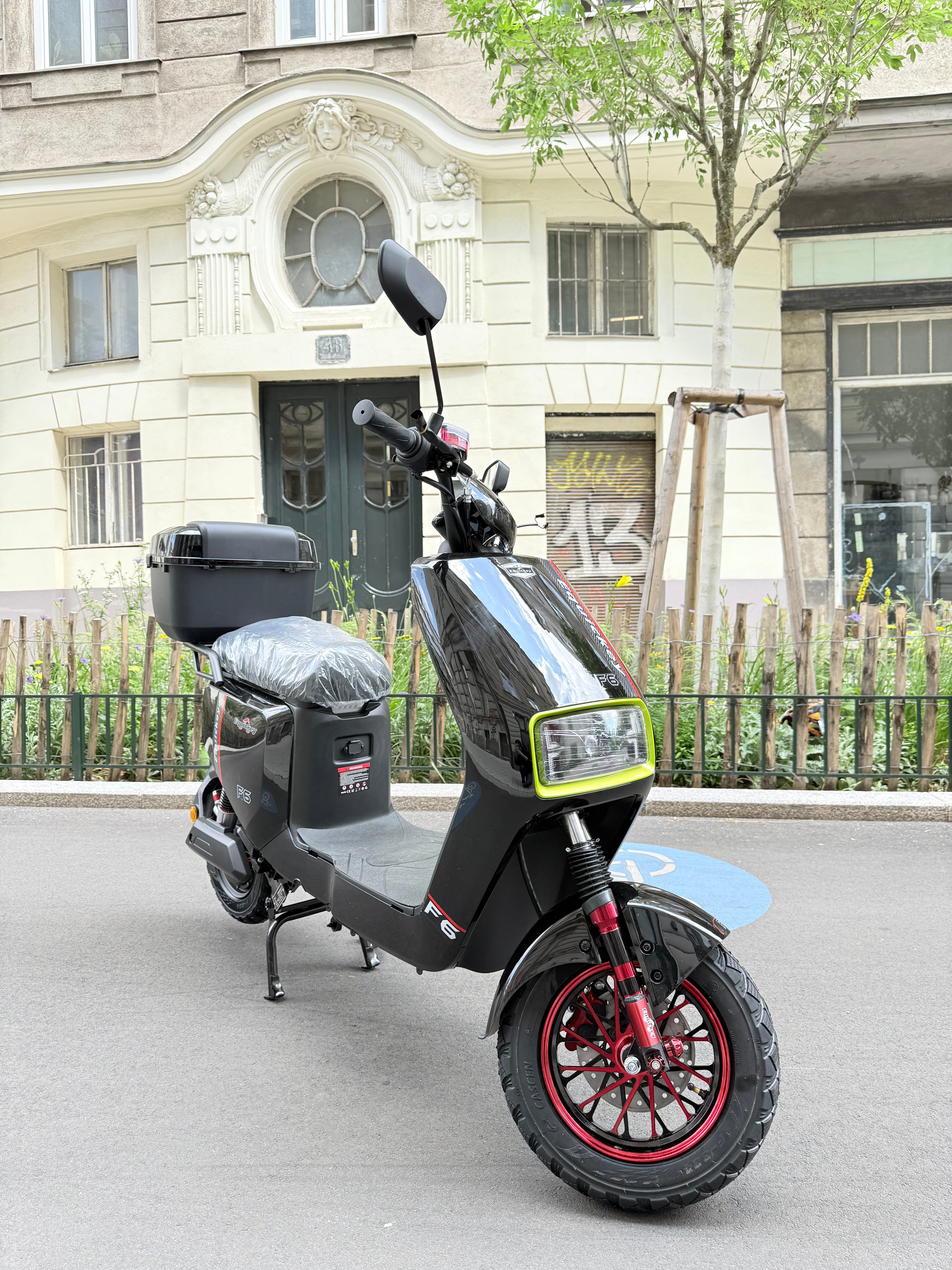Equickey F6 E-PRO Moped 25 km/h