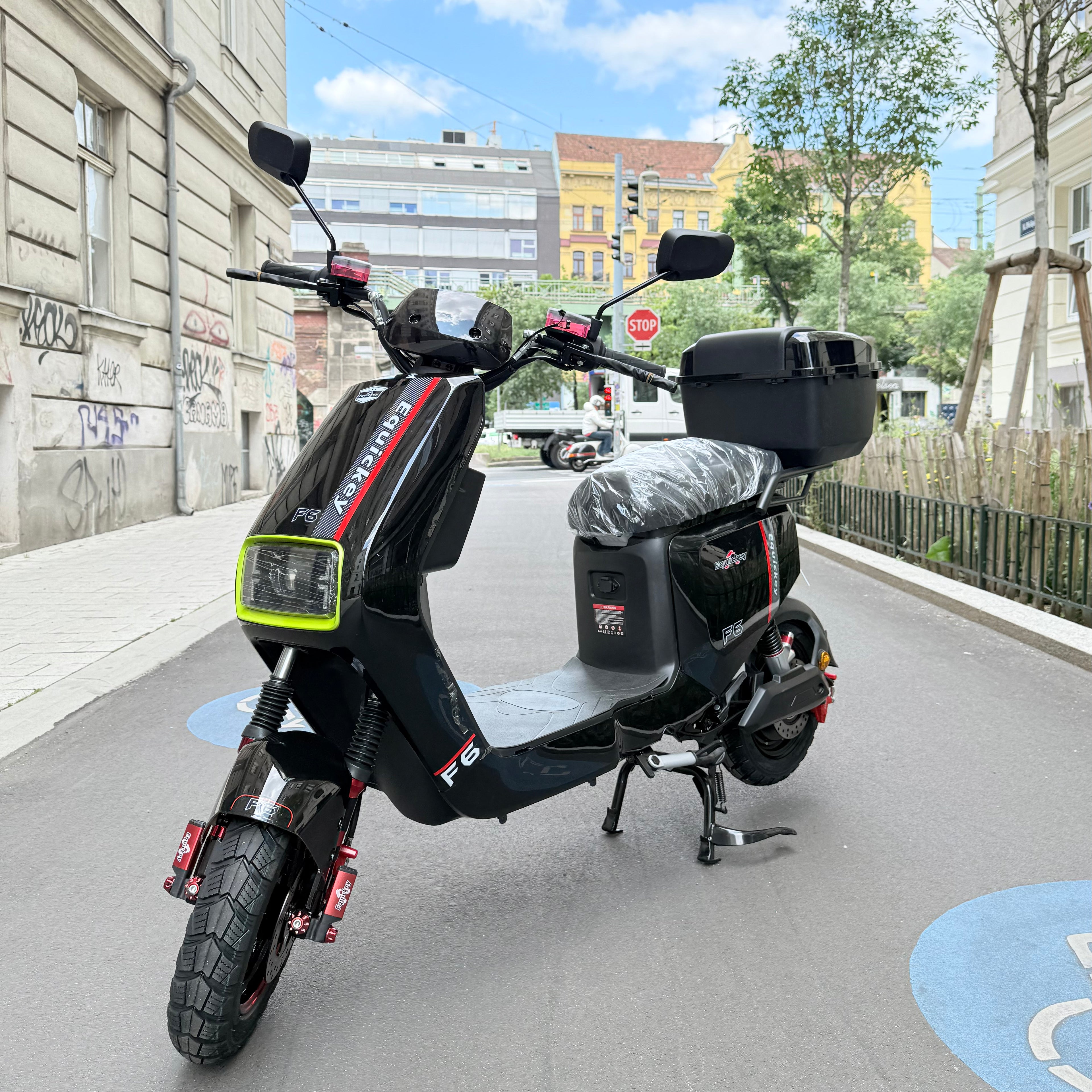 Equickey F6 E-PRO Moped 25 km/h